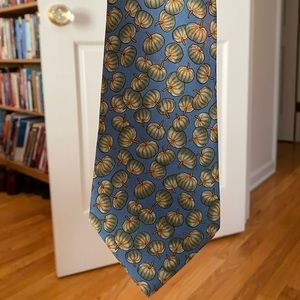 Hermes silk blue tie with pumpkin pattern